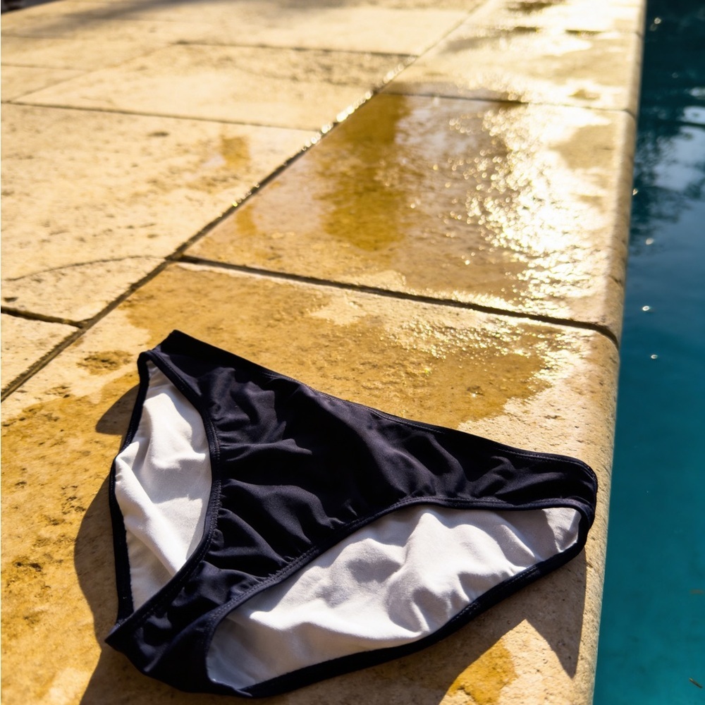 Navy Blue Swim Bottom Size 16 High Waisted Minimalist Chic Beach Pool Essential
